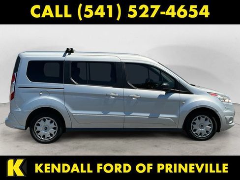 Used 2016 Ford Transit Connect XLT FWD image 6