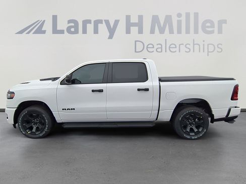 New 2026 RAM 1500 Express image 2