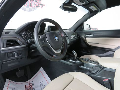 Used 2017 BMW 230i Convertible RWD image 10