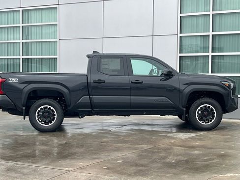 New 2026 Toyota Tacoma TRD Off-Road w/ TRD Off Road Upgrade Package image 3