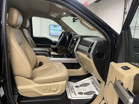 Used 2021 Ford F250 Lariat w/ Lariat Ultimate Package image 55