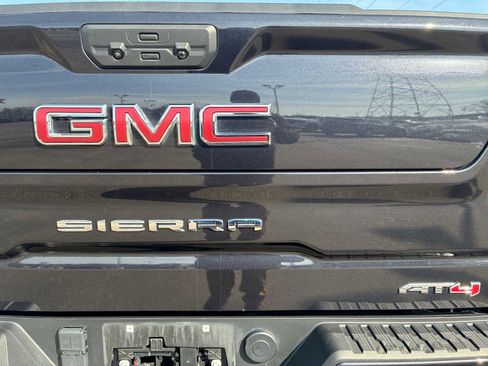 Certified 2023 GMC Sierra 1500 AT4 w/ AT4 Premium Package image 33
