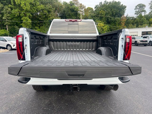 New 2026 GMC Sierra 2500 Denali Ultimate AWD/4WD image 13