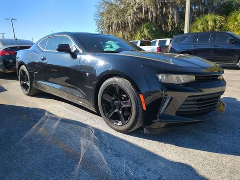 Used 2018 Chevrolet Camaro LT image 2