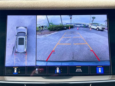 Used 2022 Cadillac XT6 Premium Luxury w/ Platinum Package image 15