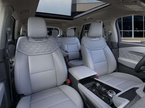 New 2026 Ford Explorer Platinum w/ LUX Leather Package image 19