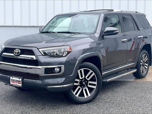 Used 2018 Toyota 4Runner Limited AWD/4WD image 2