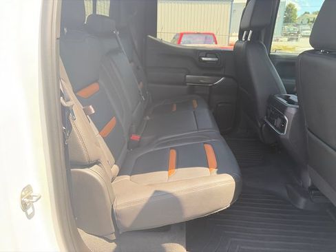 Used 2021 GMC Sierra 1500 AT4 w/ AT4 Premium Package AWD/4WD image 28