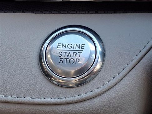 New 2026 Lincoln Nautilus Premier image 13