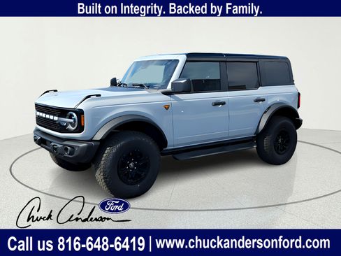 New 2026 Ford Bronco Badlands AWD/4WD image 2