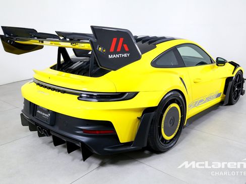 Used 2024 Porsche 911 GT3 RS w/ Weissach Package RWD image 8