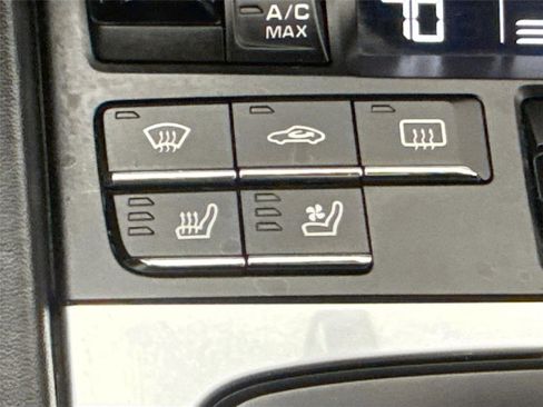 Used 2017 Porsche 911 Carrera S image 7