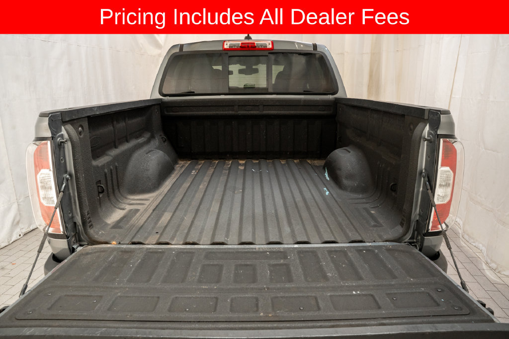 Used 2022 GMC Canyon AT4 w/ Trailering Package AWD/4WD image 5