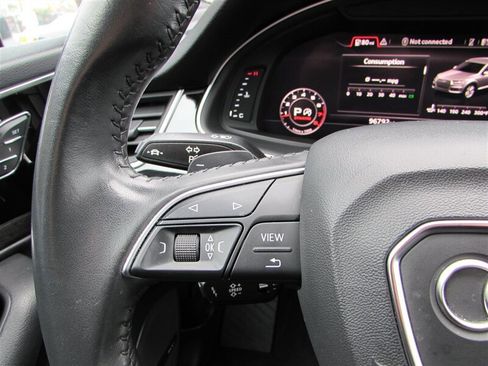 Used 2018 Audi Q7 3.0T Premium Plus w/ Premium Plus Package image 12