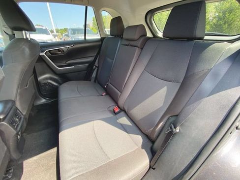 Used 2025 Toyota RAV4 LE AWD/4WD image 22