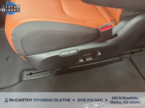 Used 2024 Kia Carnival SX Prestige image 23