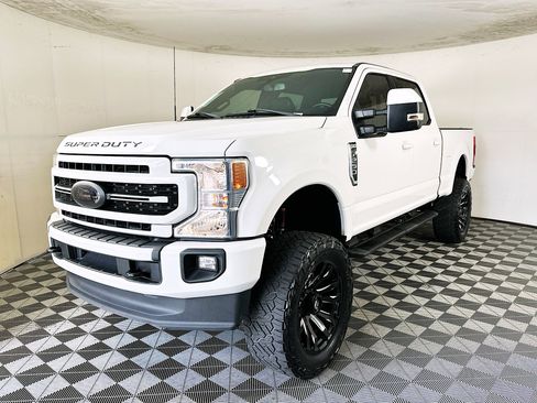 Used 2022 Ford F250 Lariat image 7
