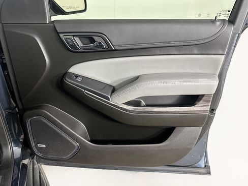 Used 2019 Chevrolet Tahoe LT image 34