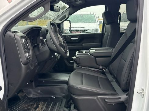 New 2026 GMC Sierra 2500 Pro w/ Convenience Package image 15