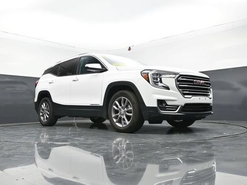 Used 2023 GMC Terrain SLT AWD/4WD image 51