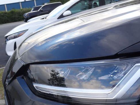 Used 2025 Honda HR-V Sport image 17