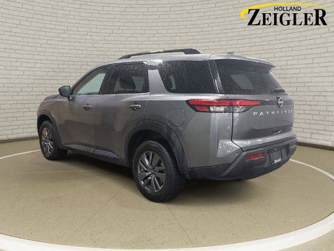 Certified 2025 Nissan Pathfinder SV AWD/4WD image 7