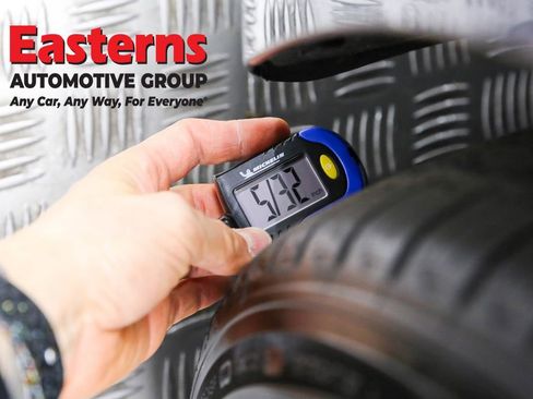 Used 2018 Tesla Model 3 Long Range image 24