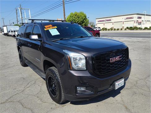 Used 2015 GMC Yukon XL SLT w/ Open Road Package image 2