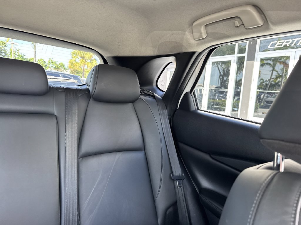 Used 2021 MAZDA CX-30 FWD 2.5 S w/ Select Package image 19