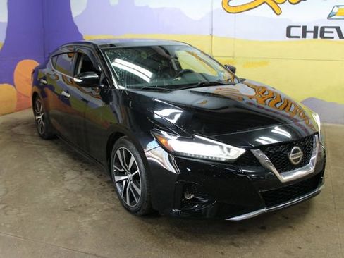 Used 2019 Nissan Maxima SL FWD image 4