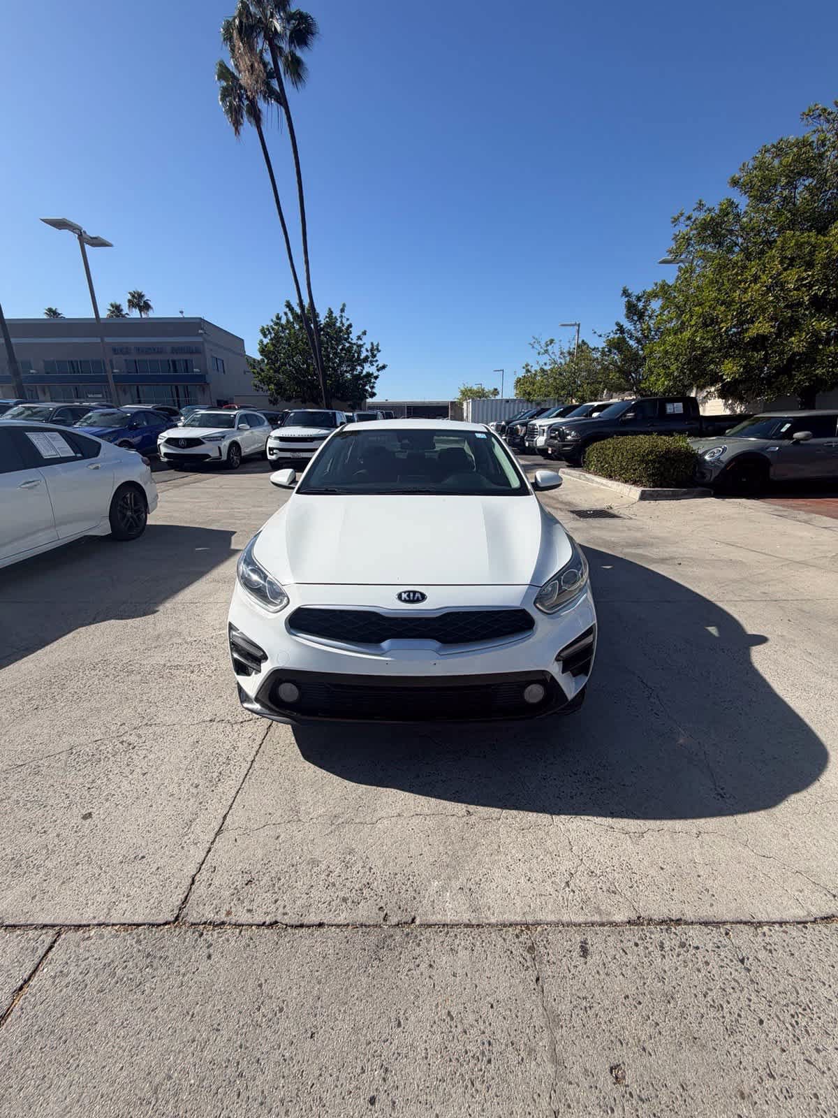 Used 2020 Kia Forte LXS FWD image 2