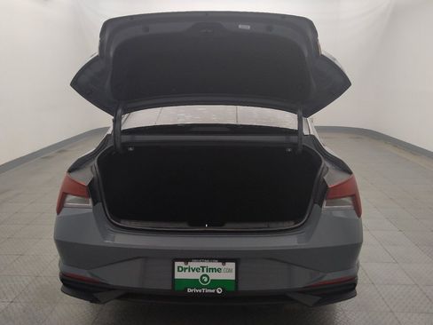Used 2023 Hyundai Elantra SEL w/ Convenience Package FWD image 29