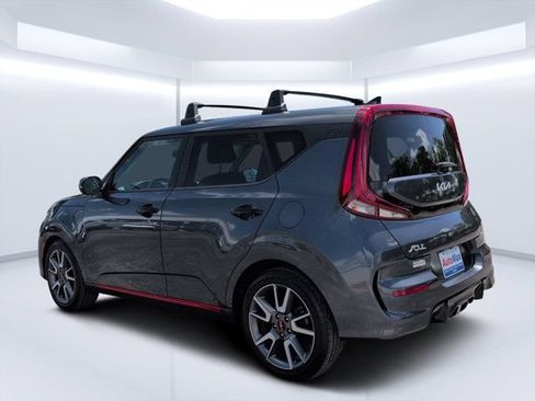 Used 2022 Kia Soul Turbo FWD image 5