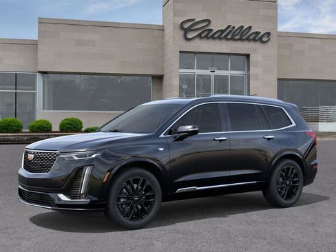 New 2025 Cadillac XT6 Luxury AWD/4WD image 2
