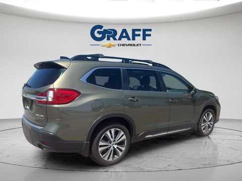 Used 2022 Subaru Ascent Limited w/ Technology Package AWD/4WD image 8
