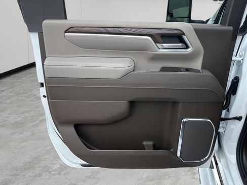 New 2026 GMC Sierra 2500 SLT w/ Texas SLT Premium Package image 17