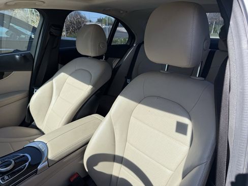 Certified 2019 Mercedes-Benz C 300 Sedan image 3