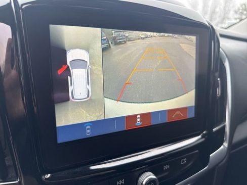 Used 2018 Chevrolet Traverse LT image 35