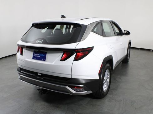 Certified 2026 Hyundai Tucson SE image 12