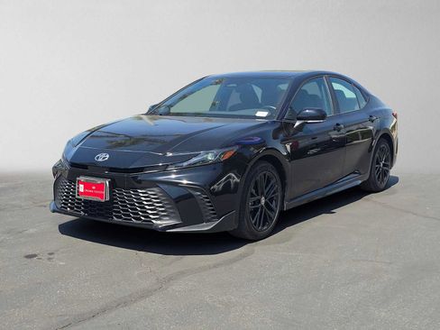 Certified 2026 Toyota Camry SE FWD image 7