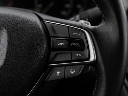 Used 2019 Honda Accord Sport image 17