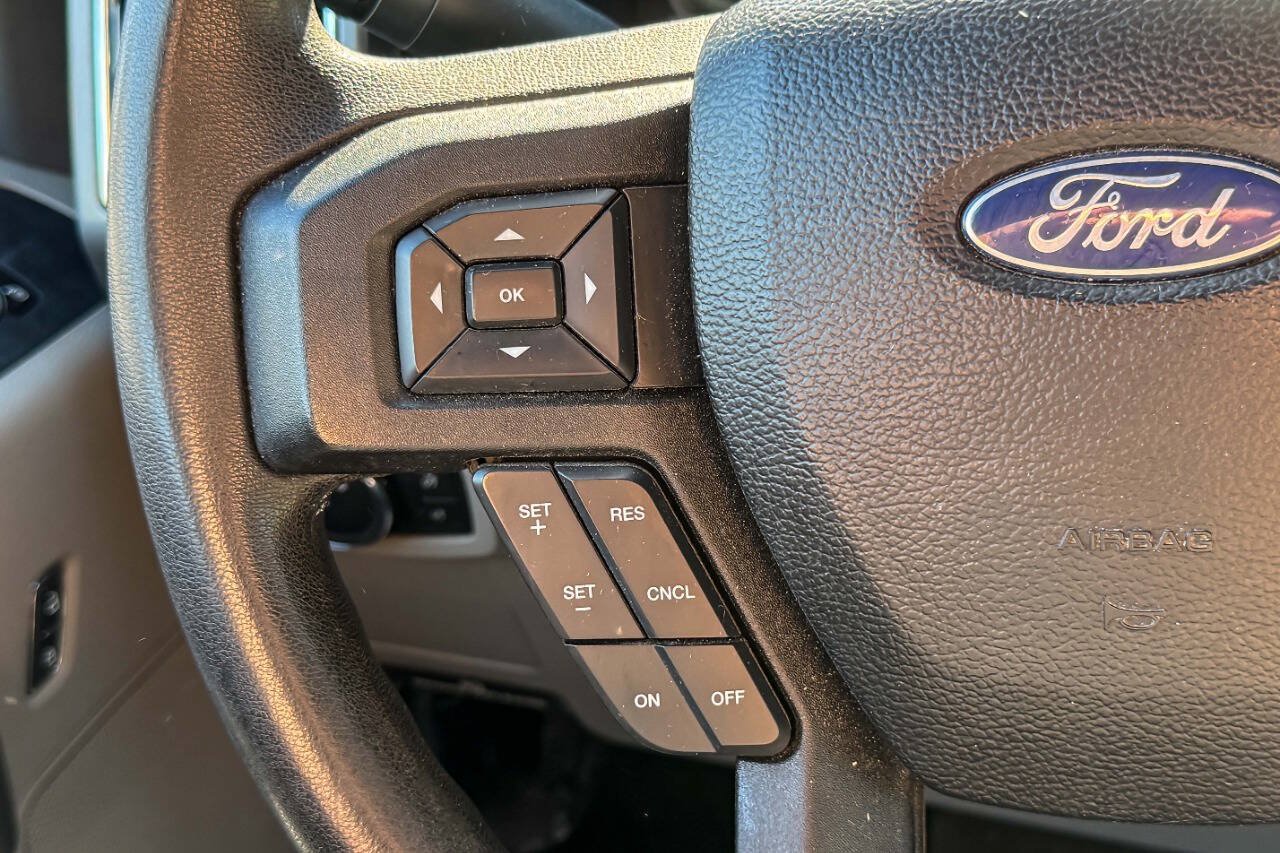 Used 2017 Ford F350 XLT AWD/4WD image 23