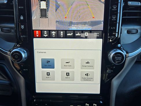 Used 2024 RAM 2500 Laramie image 14