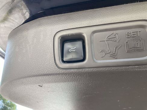 Used 2022 Lincoln Navigator L 4WD image 16