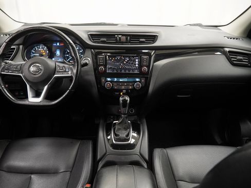 Used 2022 Nissan Rogue Sport SL image 26