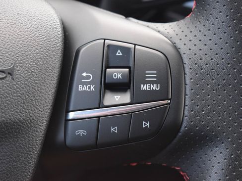 Used 2025 Ford Escape ST-Line AWD/4WD image 10