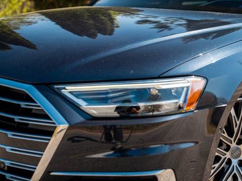 Used 2019 Audi A8 L 3.0T w/ Executive Package AWD/4WD image 4