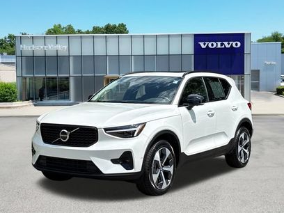 Certified 2026 Volvo XC40 B5 Plus