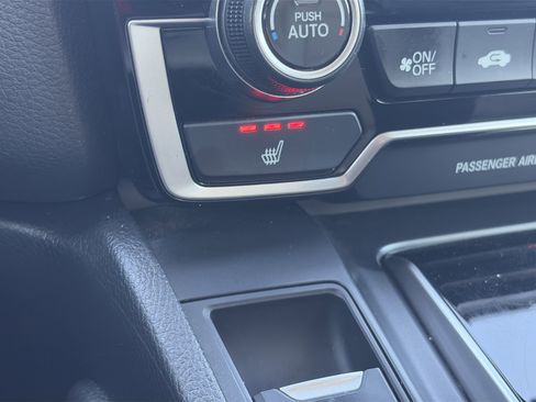 Used 2019 Honda CR-V Touring image 34