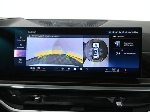 Certified 2026 BMW X7 xDrive40i w/ M Sport Package image 23